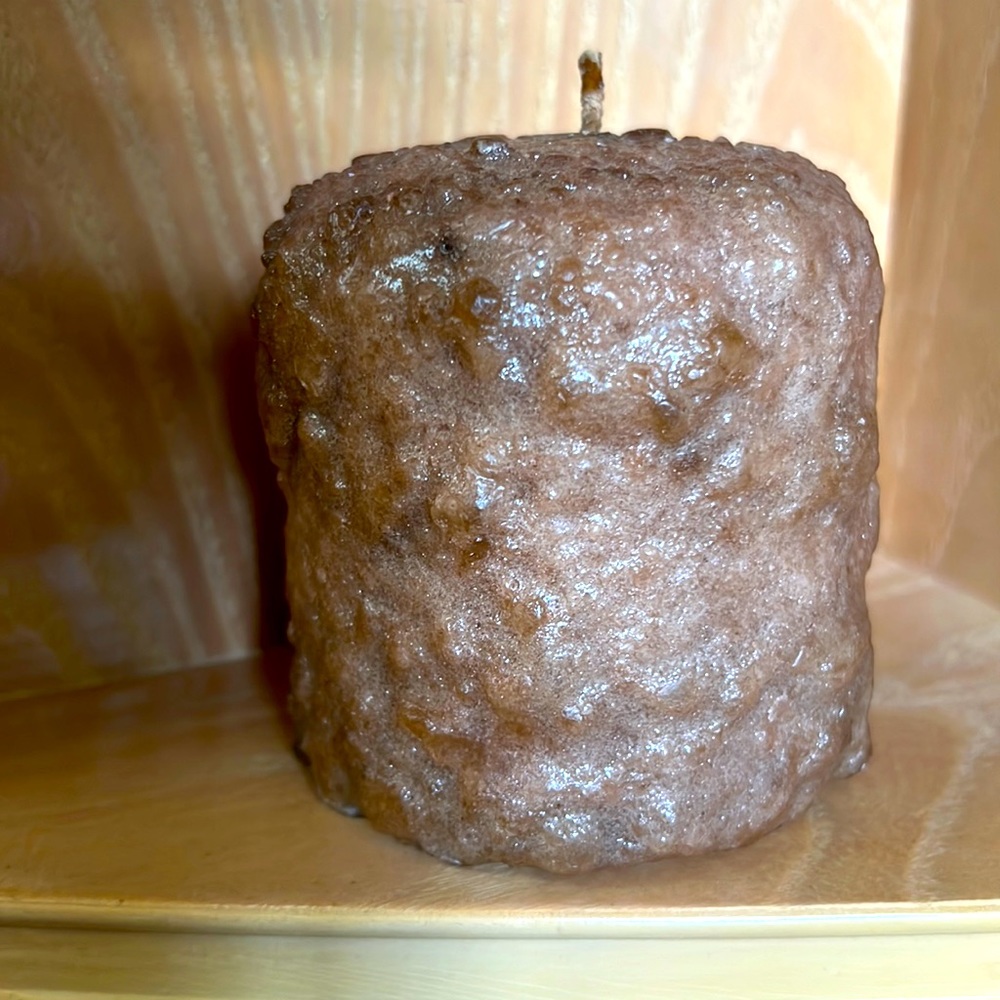 Rustic Brown Textured Candle - Picture 6 of 10